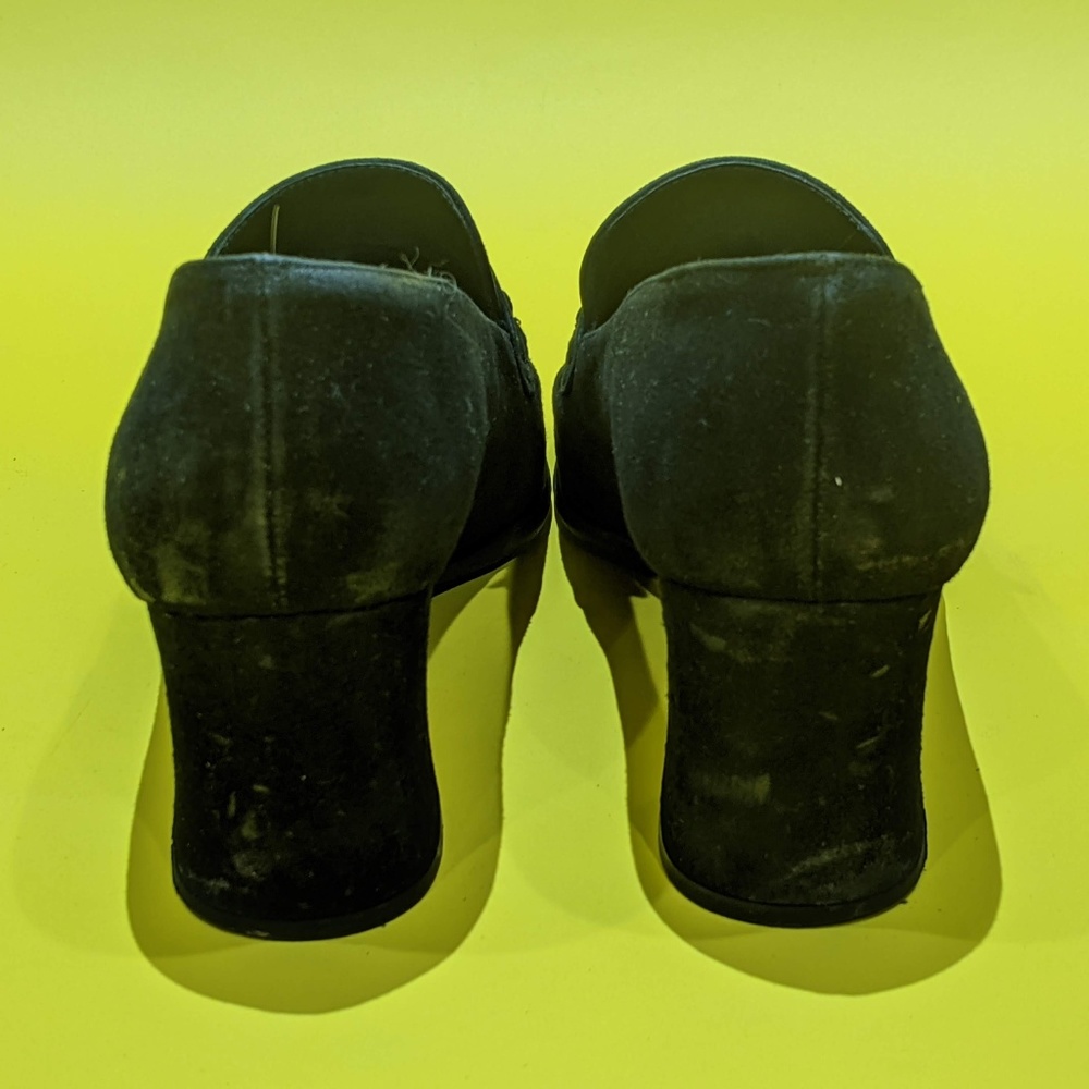 Stuart Weitzman Heels Black Suede 2in Heel - Picture 5 of 6